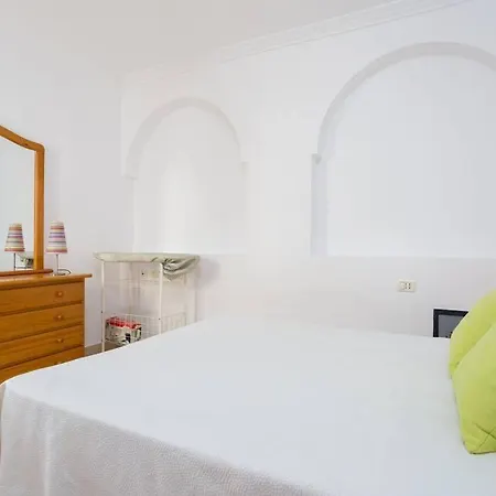 Apartment Cristianos Cg *